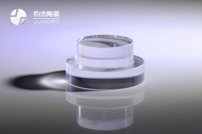 如何保證藍(lán)寶石水晶加工服務(wù)的精度？